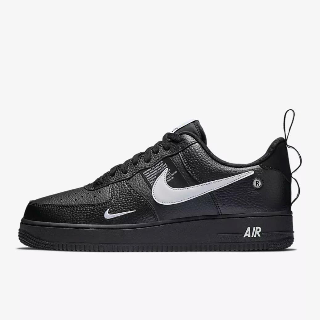 AIR FORCE 1 '07 LV8 UTILITY "OVERBRANDING"